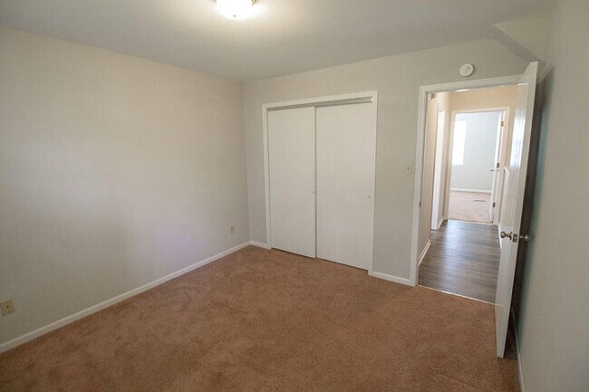 Building Photo - 3510 Forum Blvd