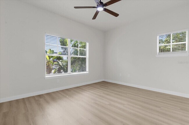 Building Photo - 4207 S Dale Mabry Hwy