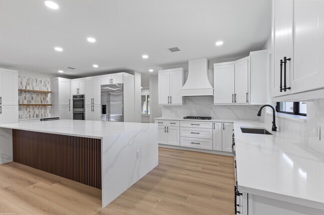 Building Photo - 13453 Doubletree Trail