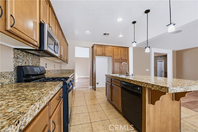 Building Photo - 1833 English Oak Way