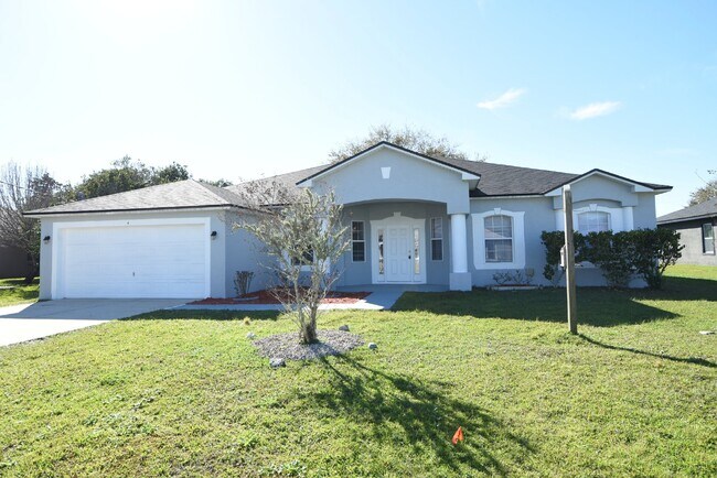 Primary Photo - 4 bed, 2 bath located in Matanzas Woods su...