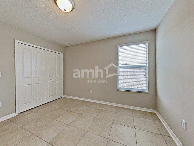 Building Photo - 214 English Heritage Pl