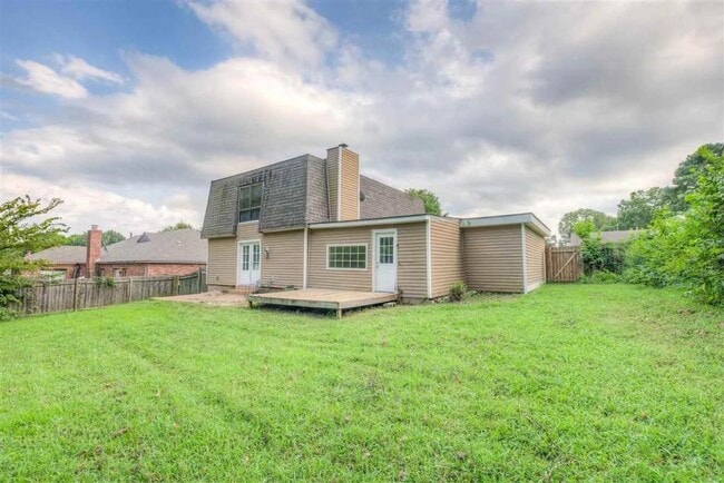 Building Photo - 5578 Sweet Gum Dr