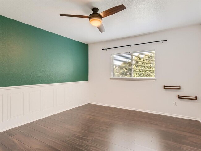 Building Photo - 5904 Kabaye Cove