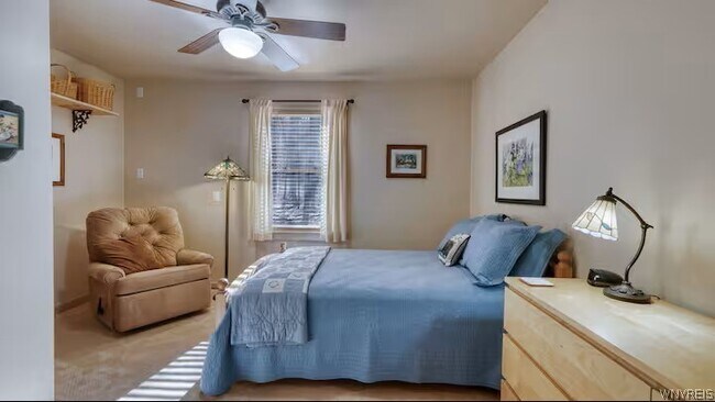 Building Photo - 6284 Dublin Hills Rd