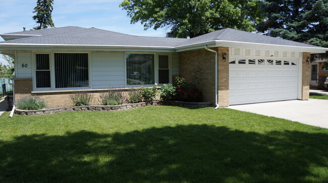 Primary Photo - 60 E Fremont Ave