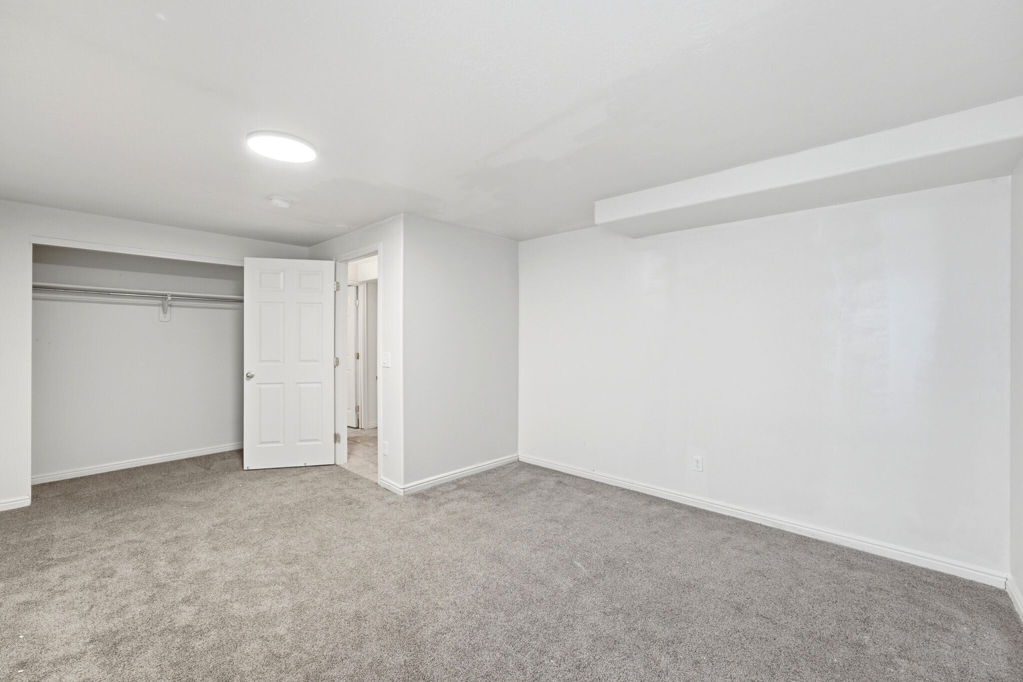 Building Photo - 3687 E Royal Troon Dr