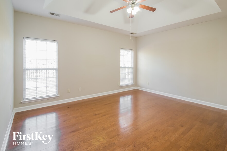 Building Photo - 212 Curico Ln