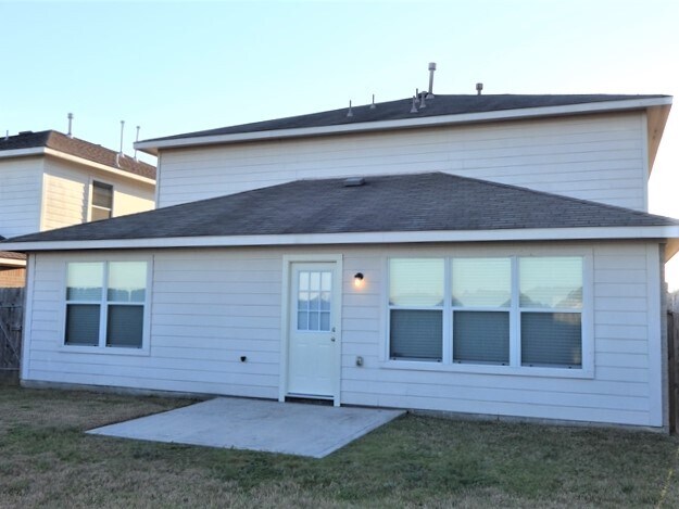 Building Photo - 21326 Carleen Creek Trl