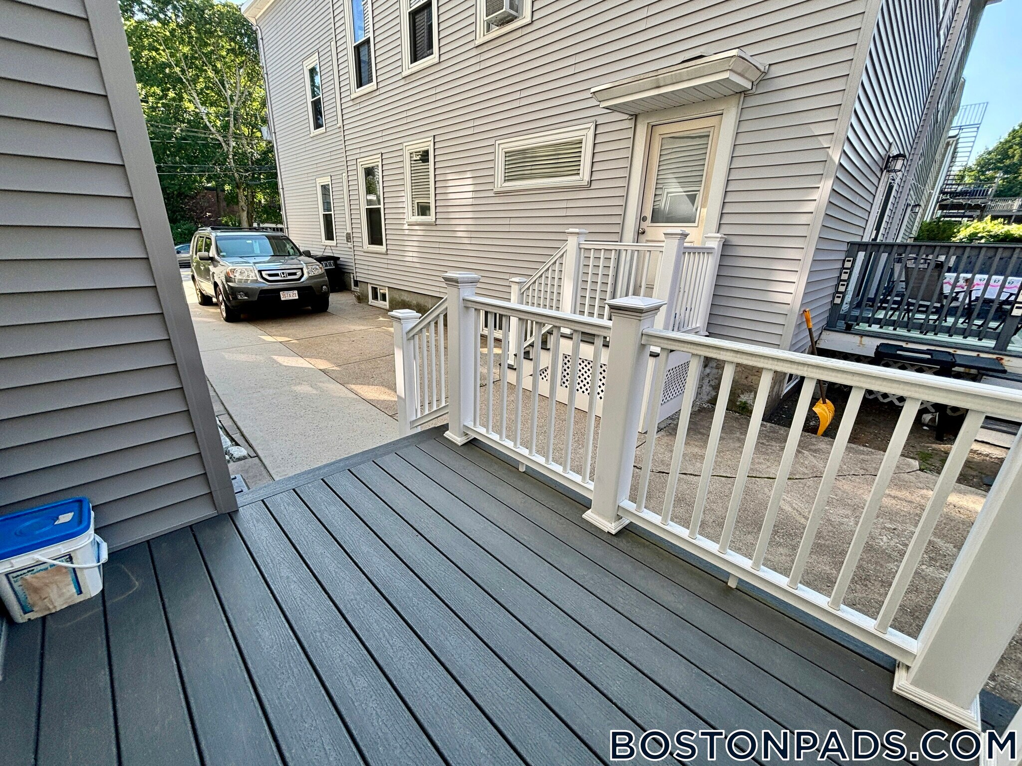 Building Photo - 2 Greenwood Terrace