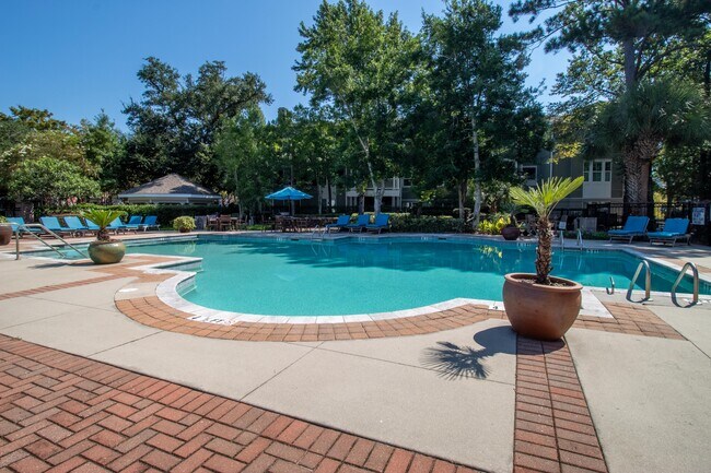 Primary Photo - 2012 Telfair Way