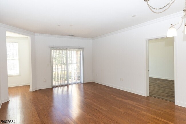Building Photo - 7113 Polk Dr