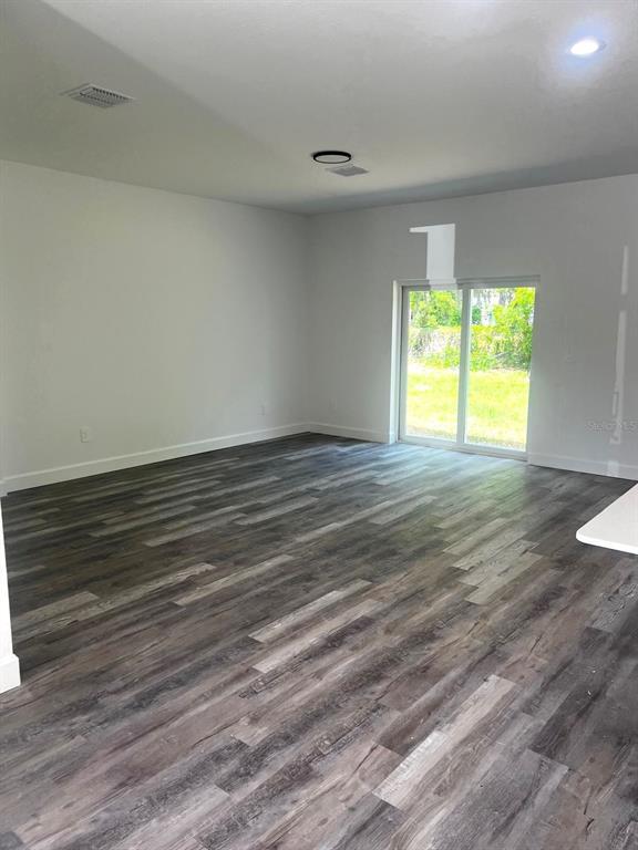 Building Photo - 1683 SW 3rd St