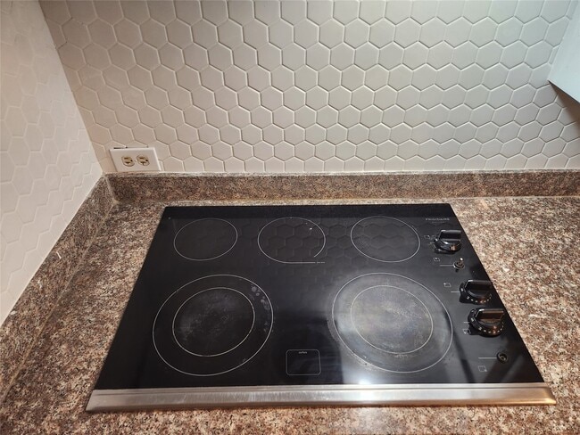 Building Photo - 1705 Frost St