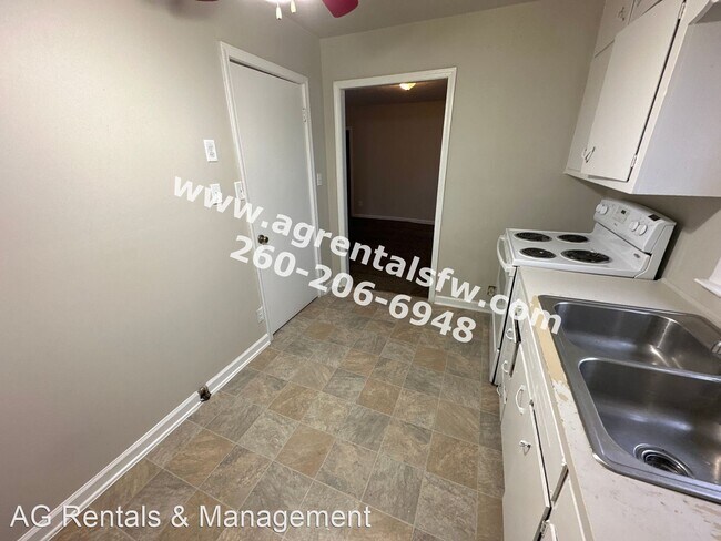 Building Photo - 3 br, 2 bath House - 4525 Gaywood Dr