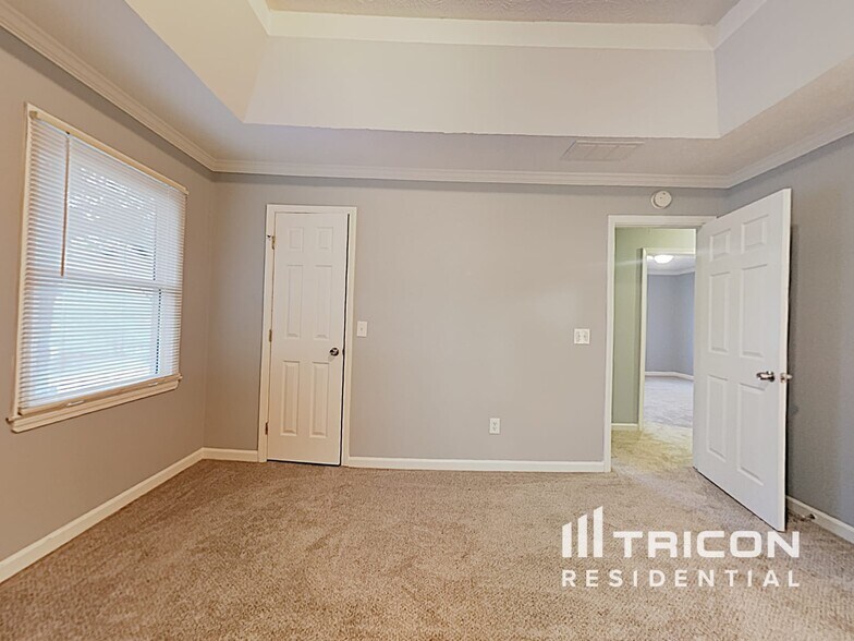 Building Photo - 60 Beaverdam Ct