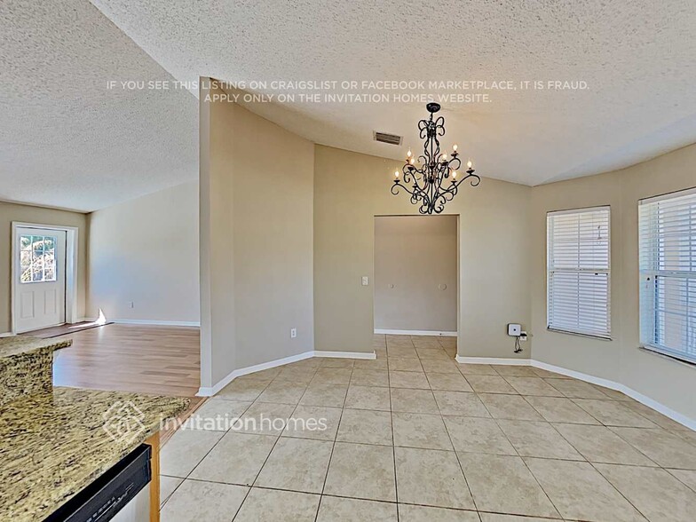 Building Photo - 3314 SW Mundy St