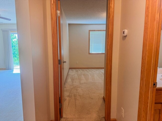 Building Photo - 1611 Gunston Dr