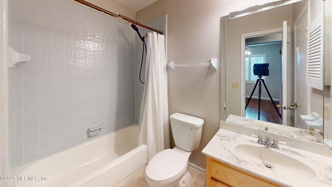 Building Photo - 2063 Wax Myrtle Ct