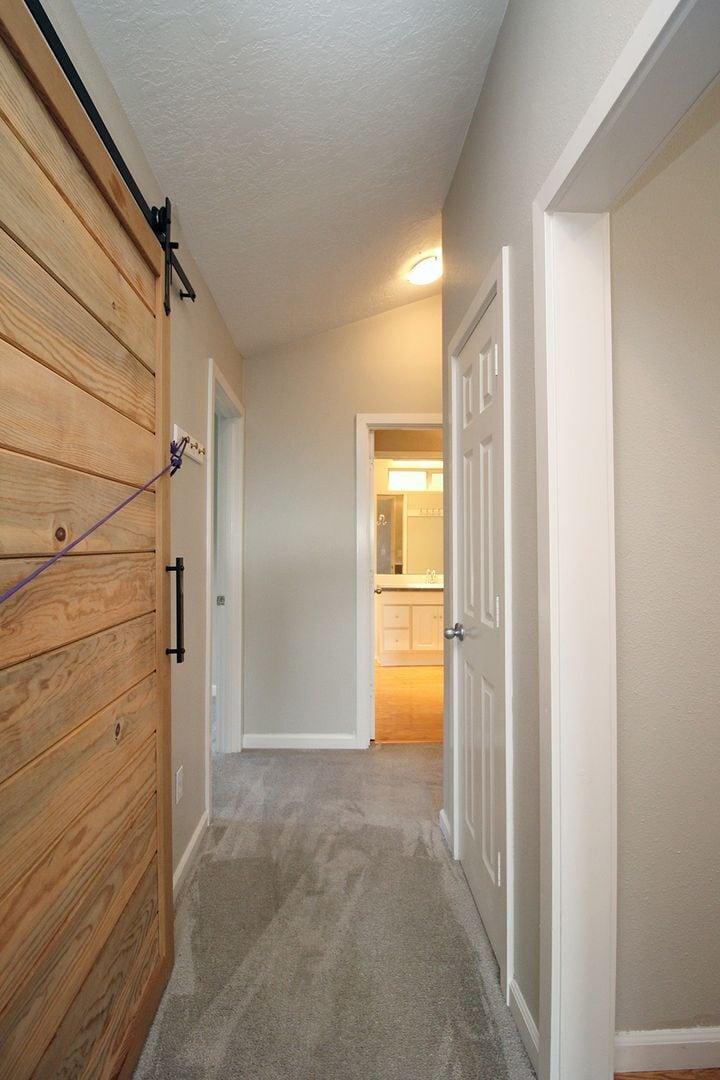 Building Photo - 11731 SW 41st Ave