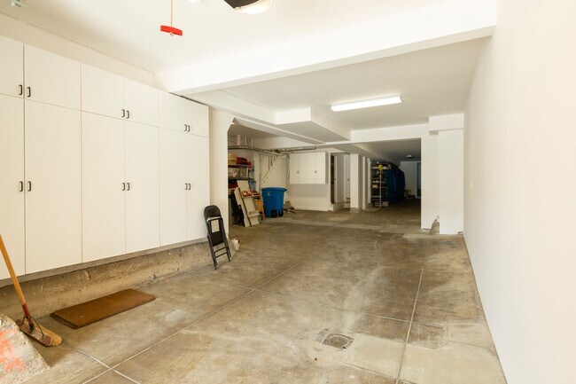Building Photo - 354 Arguello Blvd