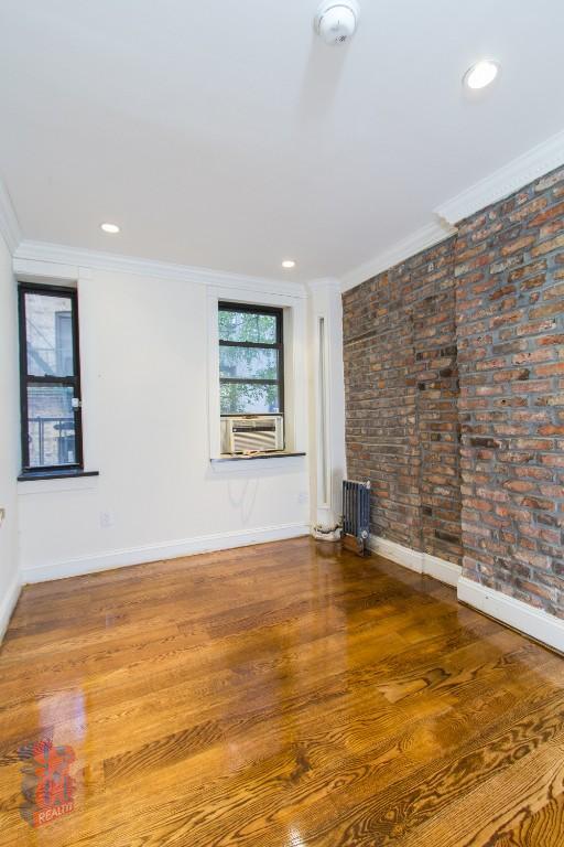 Primary Photo - 115 Mulberry St