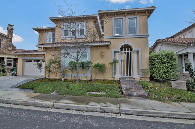Primary Photo - Beautifully Maintained Home in Desirable W...