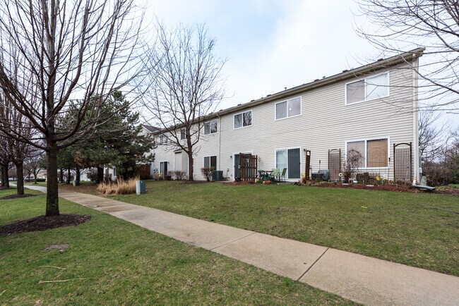 Building Photo - 309 Abington Woods Dr