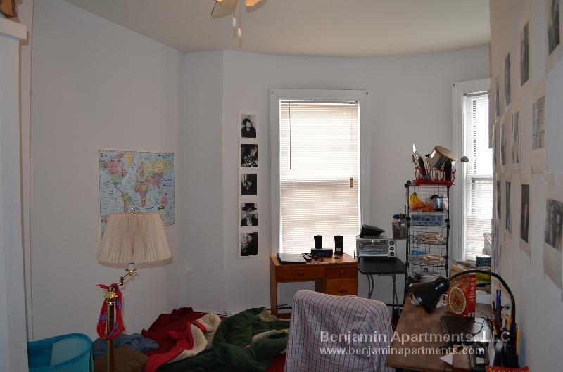 Building Photo - 28 S Huntington Ave