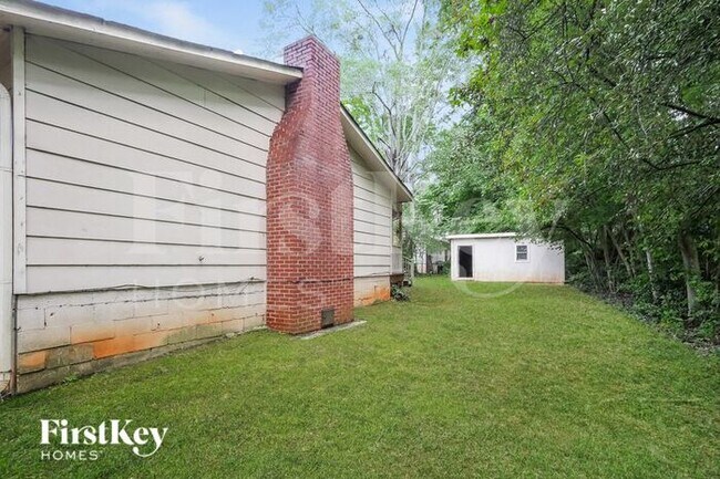 Building Photo - 149 Parker Dr SW