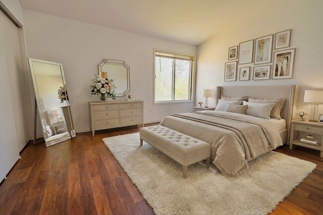 Building Photo - 514 E Windgate Ct