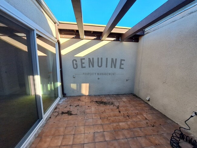 Building Photo - 3Bd 2Ba Home in Mesa Verde
