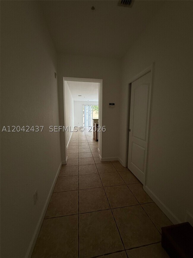 Building Photo - 17640 NW 73rd Ave