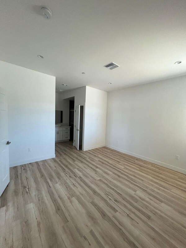 Building Photo - 9308 E Ave T 6
