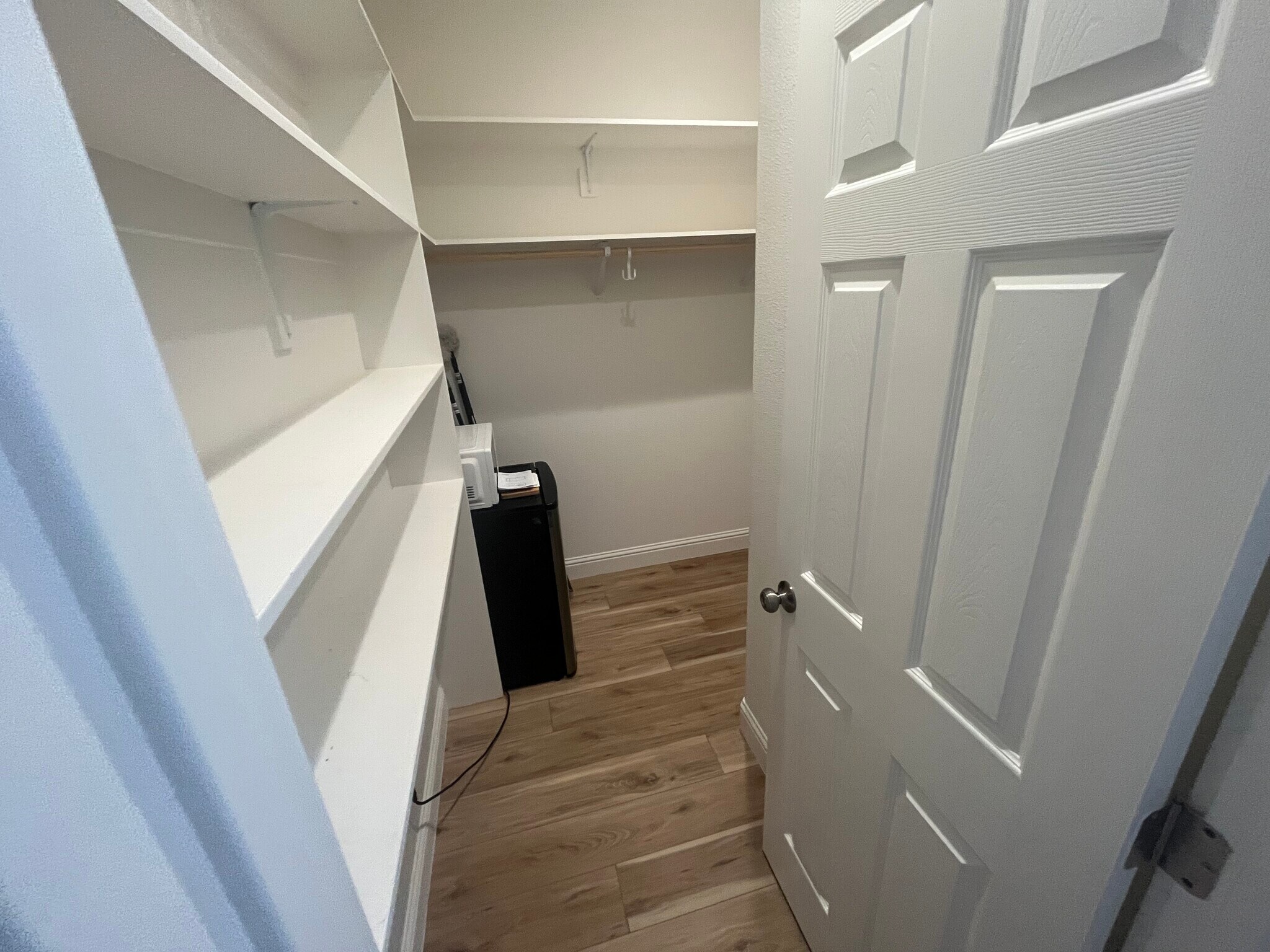 Large walk in closet - 4179 Littleworth Way