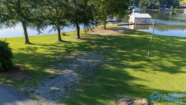 Building Photo - 4125 Hide Away Dr