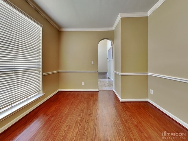 Building Photo - 1911 Deepwood Street Mesquite TX