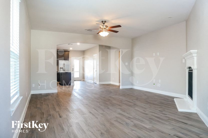 Building Photo - 2504 Cerro Ranch Rd