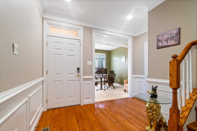 Building Photo - 5105 Bright Owl Rd