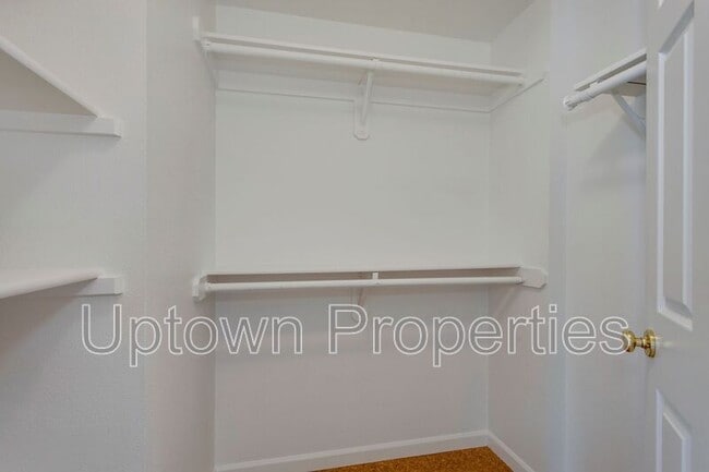 Building Photo - 3706 SW Troy St