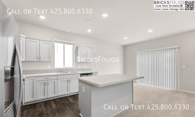 Building Photo - 4229 Pronghorn Pl