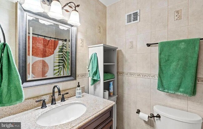 Building Photo - 7005 Stone Mill Pl