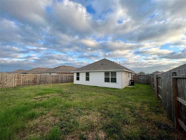 Building Photo - 14507 Woodcott Warren Wy