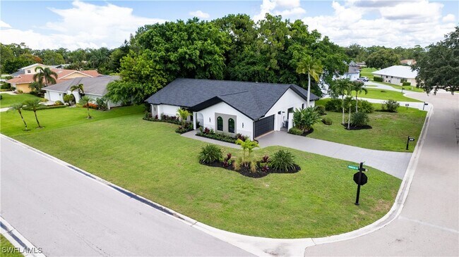 Building Photo - 1911 Princess Ct