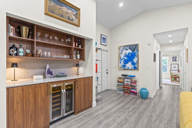 Building Photo - 2474 Bedford Mews Dr