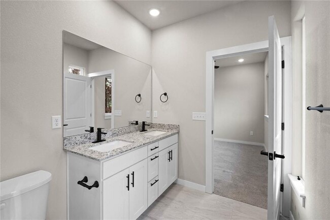 Building Photo - 50 Thaxted Dr