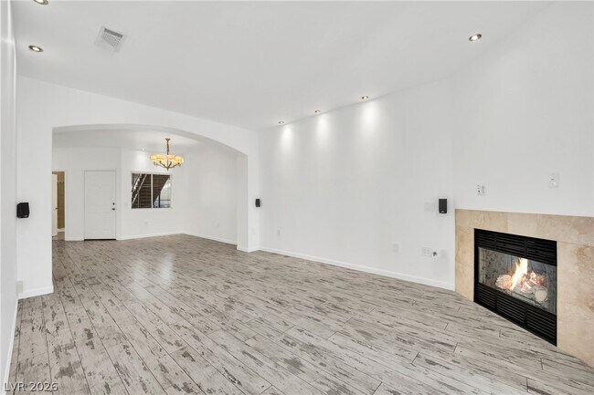 Building Photo - 8725 W Flamingo Rd