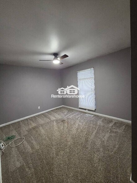 Building Photo - 74 Breezeview Dr