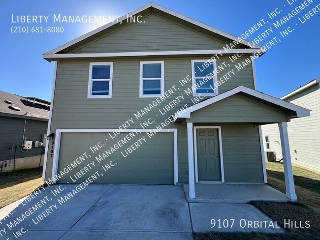 Building Photo - 4 Bed, 2.5 Bath 1950 sq ft Home on a Green...