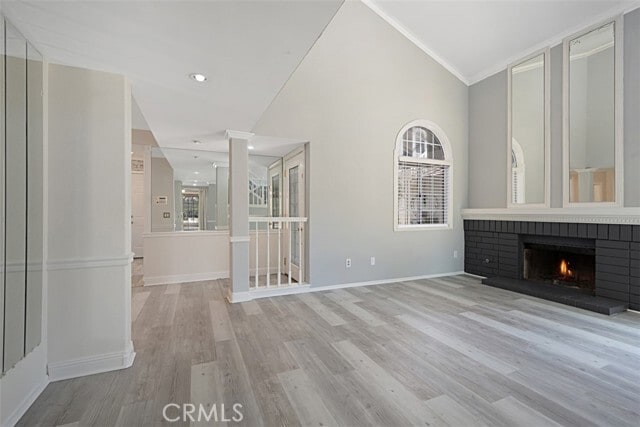 Building Photo - 41495 Avenida De La Reina
